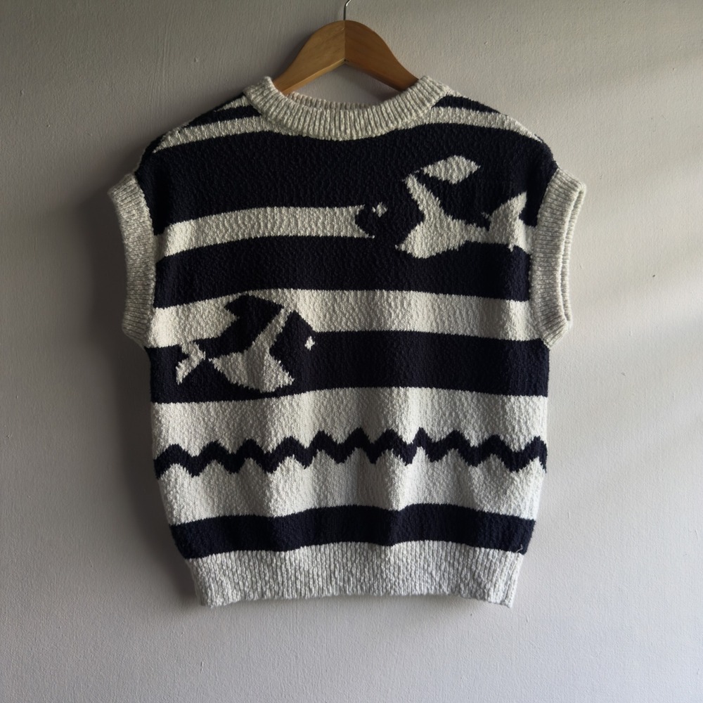 Maeve Anthropologie Crew-Neck Cap-Sleeve Fish Motif Sweater Vest XS